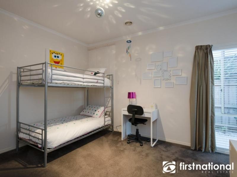 28 Clocktower Court, Berwick VIC 3806