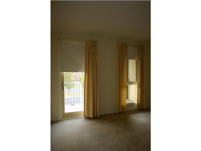 7/10 Parkhill Drive, Berwick VIC 3806