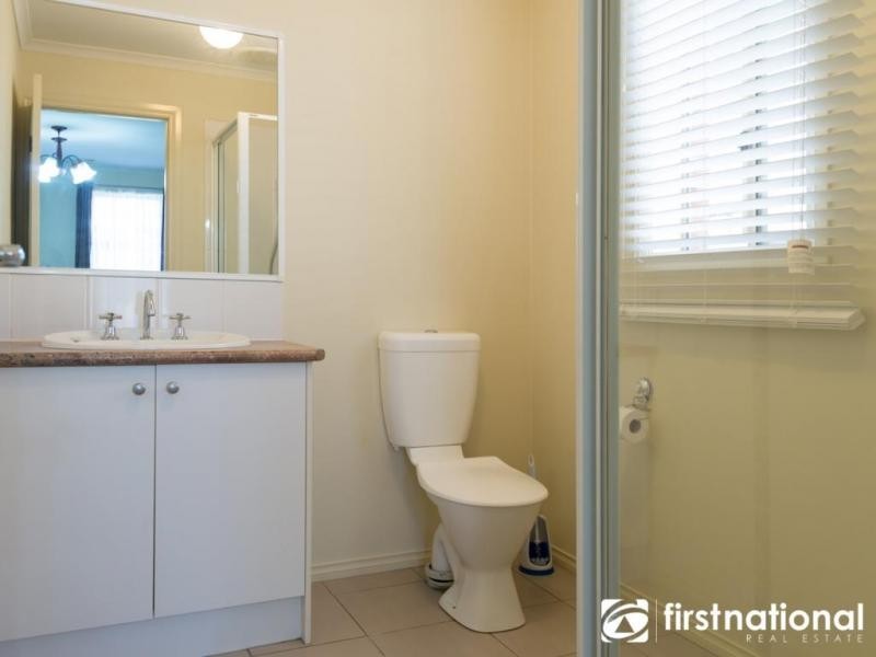 58 Golf Links Road, Berwick VIC 3806