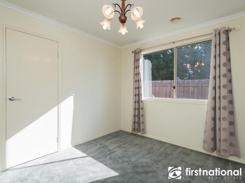 58 Golf Links Road, Berwick VIC 3806