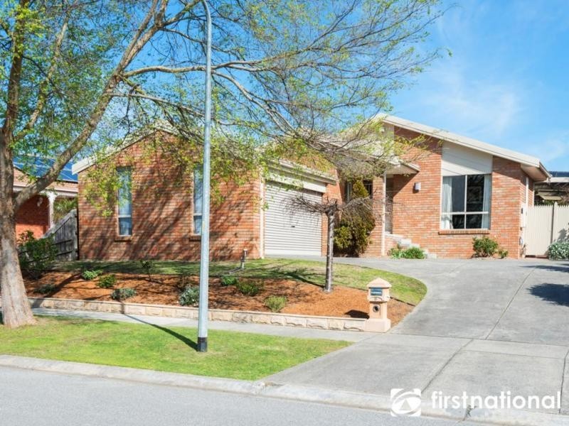 9 Clarinda Drive, Narre Warren VIC 3805