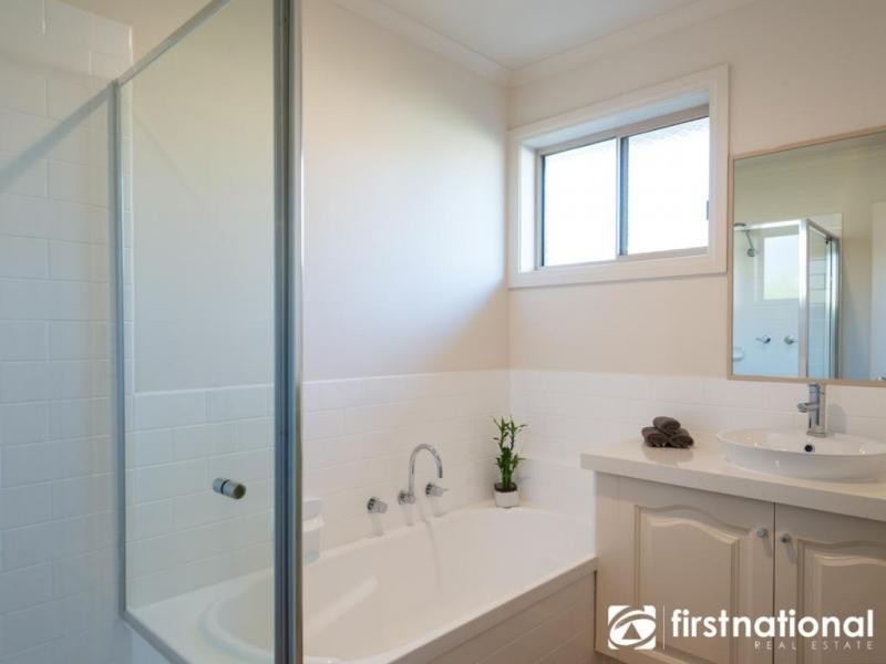 9 Clarinda Drive, Narre Warren VIC 3805