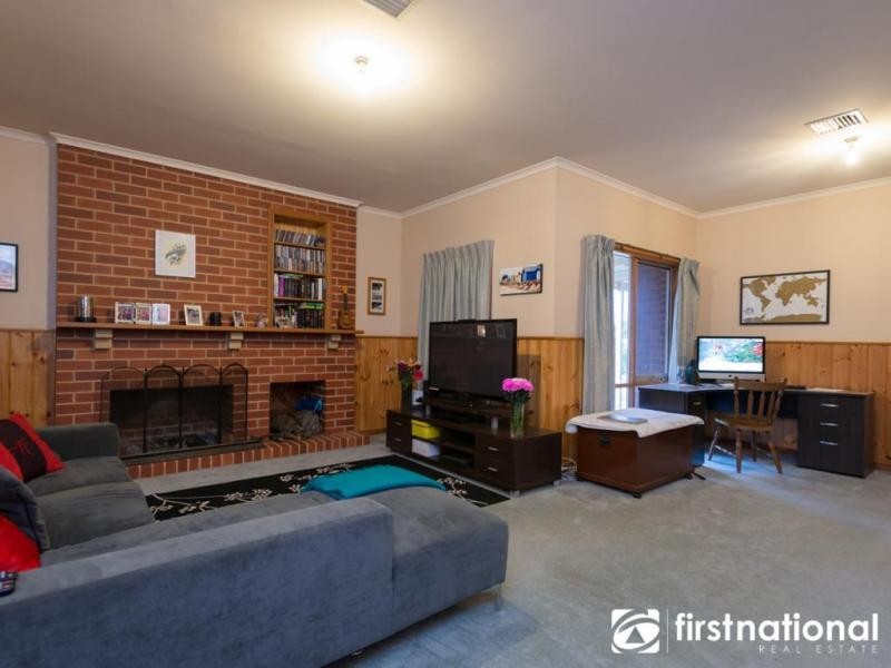 104 Buchanan Road, Berwick VIC 3806