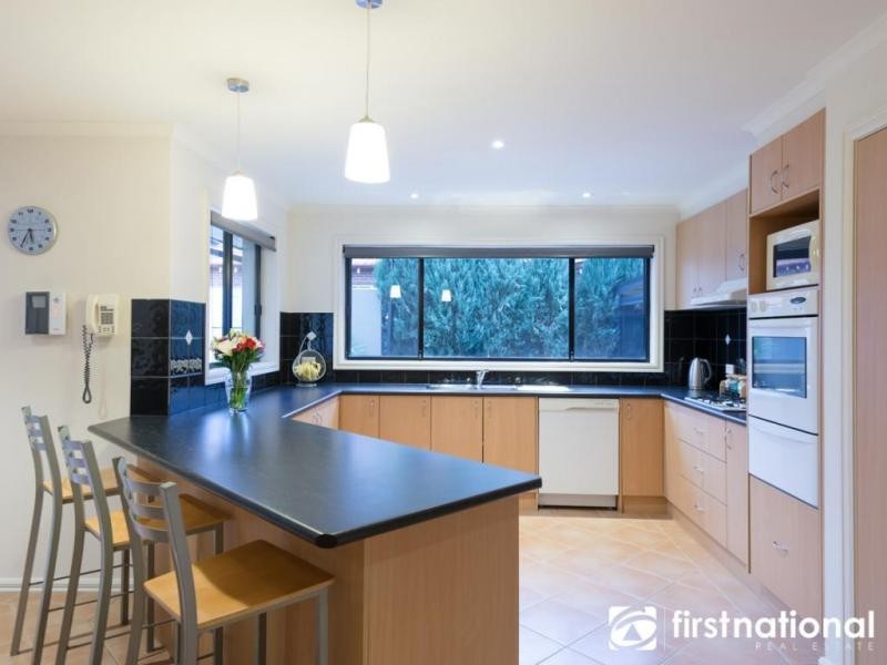 23 Mornington Grove, Berwick VIC 3806