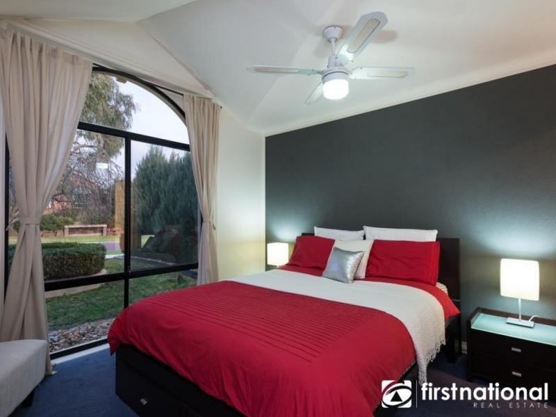 23 Mornington Grove, Berwick VIC 3806