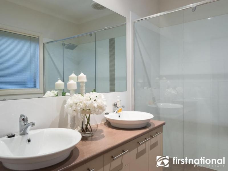 20 Meg Way, Berwick VIC 3806