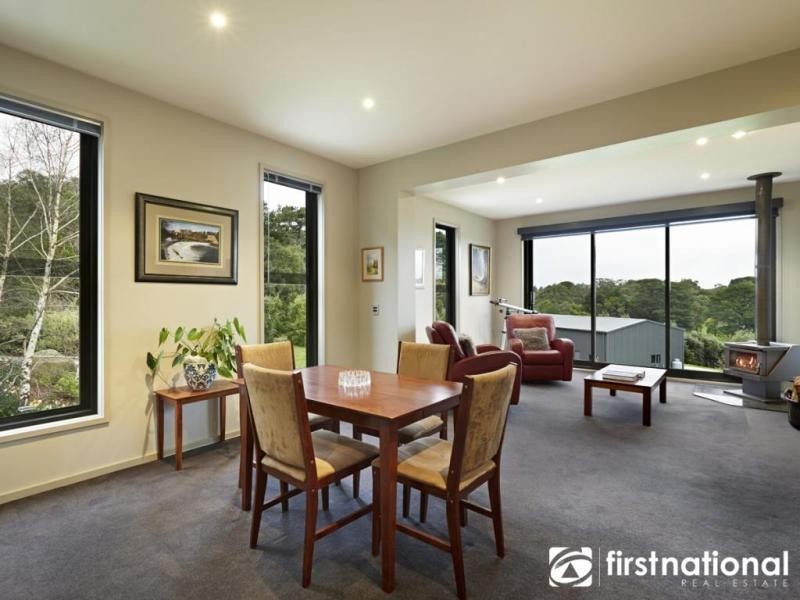 195 Split Rock Road, Beaconsfield Upper VIC 3808