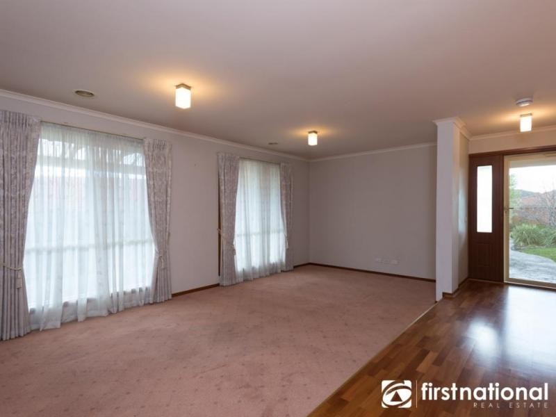 9 Kelly Mews, Berwick VIC 3806