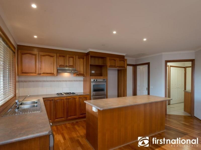 9 Kelly Mews, Berwick VIC 3806