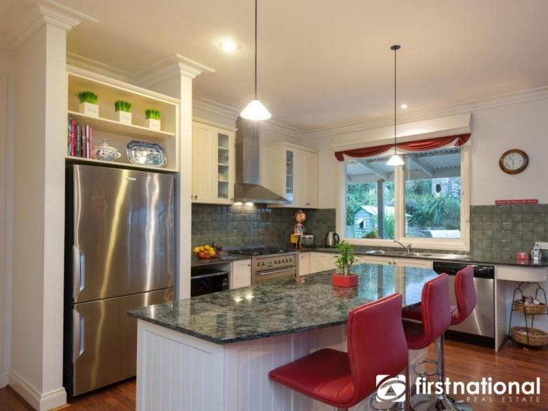 14-16 Cloverfield Close, Berwick VIC 3806