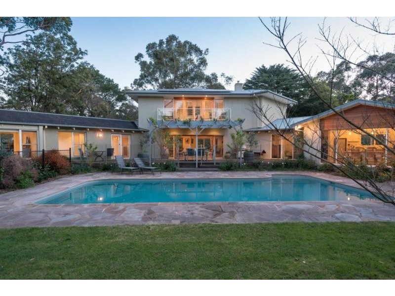 58 Buchanan Road, Berwick VIC 3806