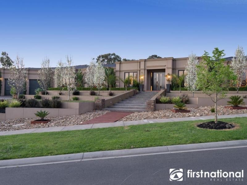 33-35 Timberside Drive, Beaconsfield VIC 3807