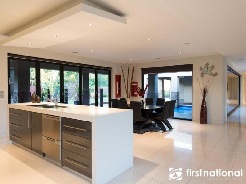 33-35 Timberside Drive, Beaconsfield VIC 3807