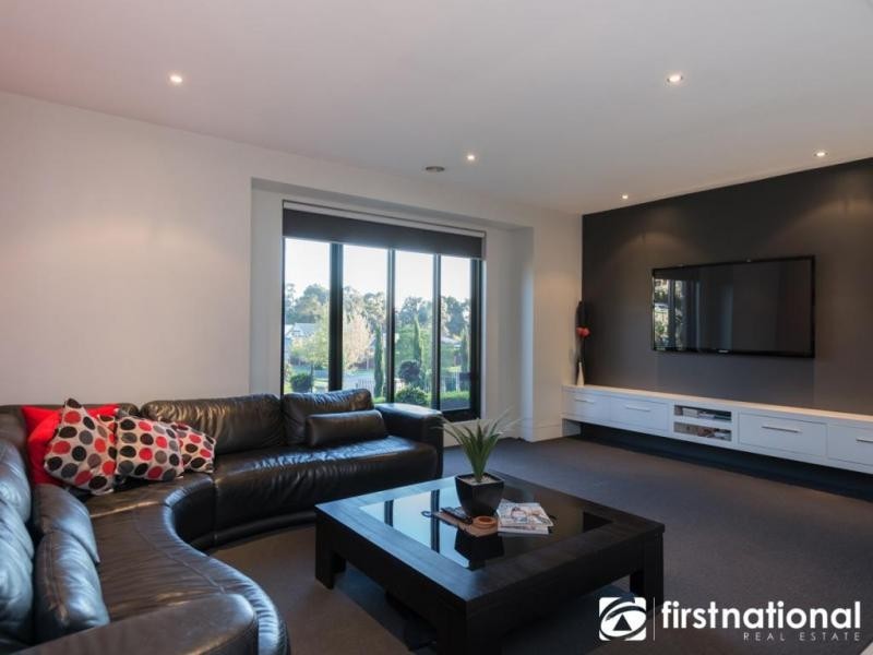 33-35 Timberside Drive, Beaconsfield VIC 3807