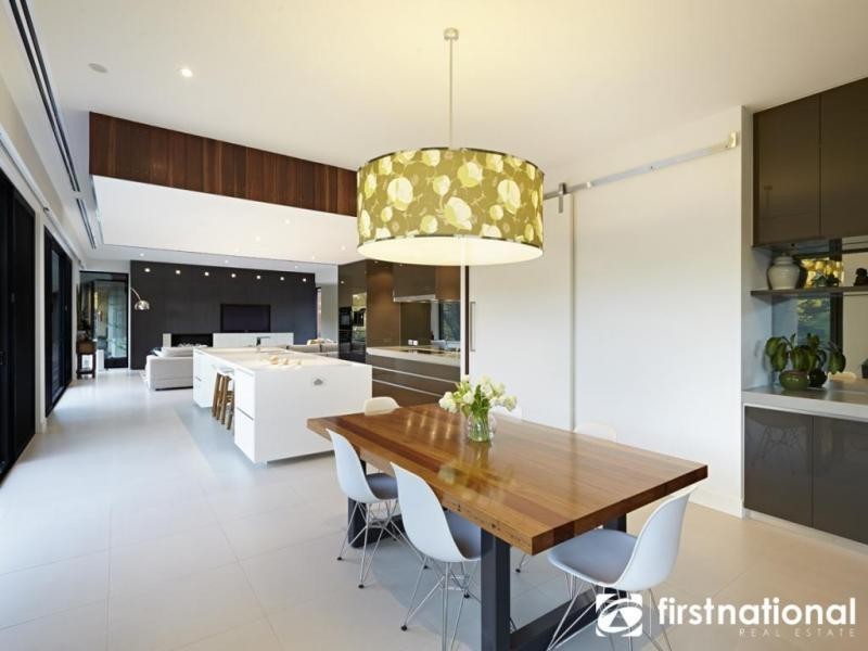 10 Boundary Road, Narre Warren East VIC 3804
