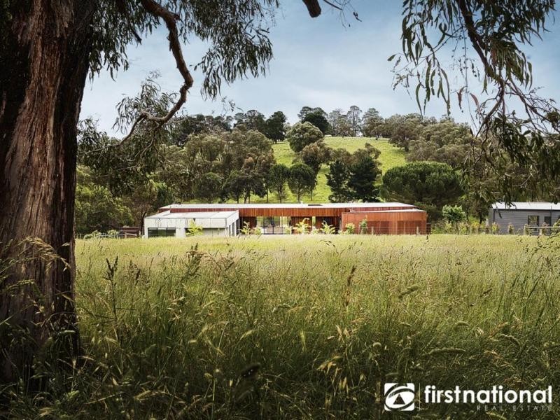 10 Boundary Road, Narre Warren East VIC 3804
