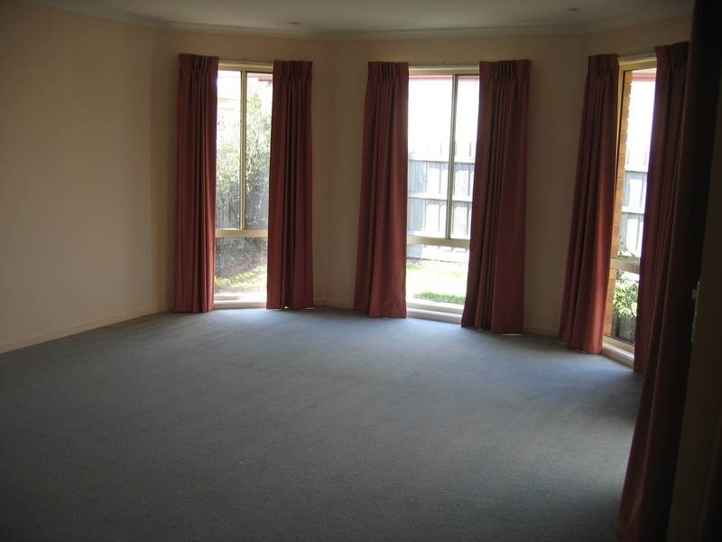 5 Hatten Place, Berwick VIC 3806