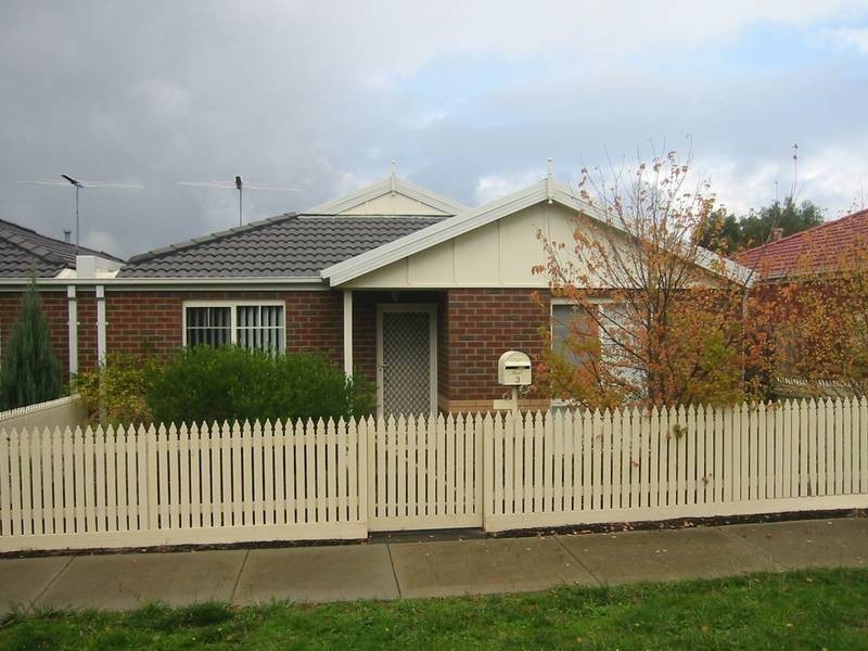 3 Fermoy Lane, Narre Warren VIC 3805