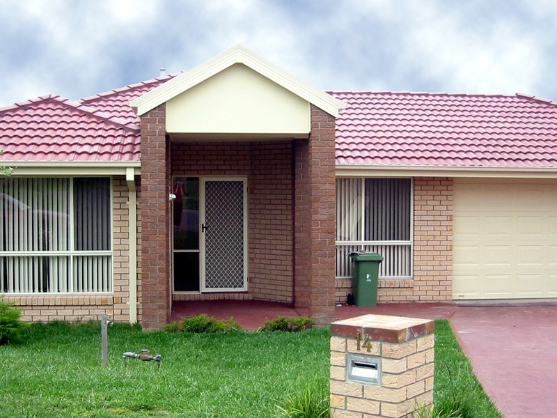 14 Hillrise Close, Narre Warren South VIC 3805