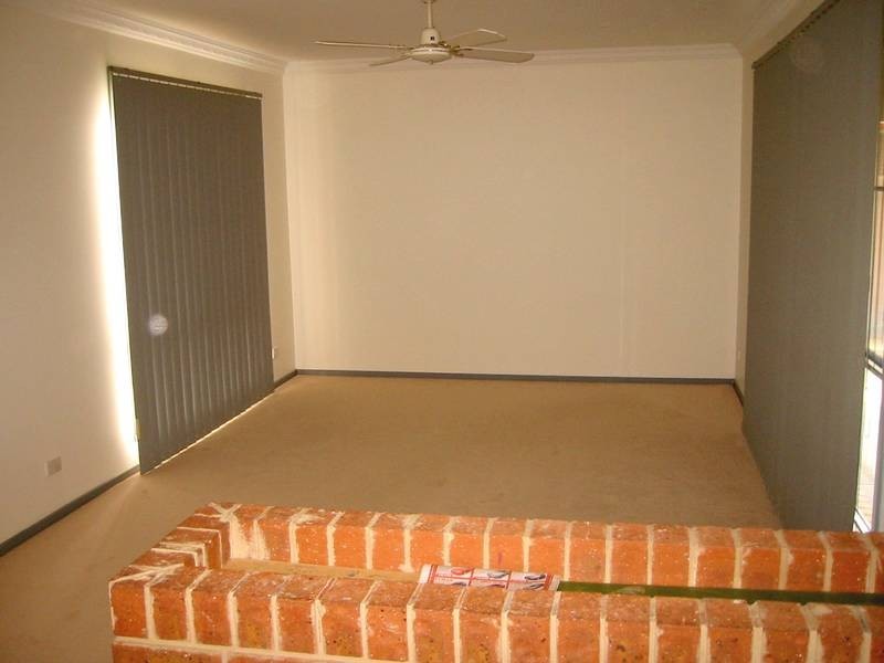 2 Susan Close, Narre Warren VIC 3805