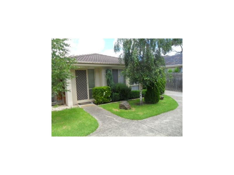 2/25 Stamford Crescent, Rowville VIC 3178