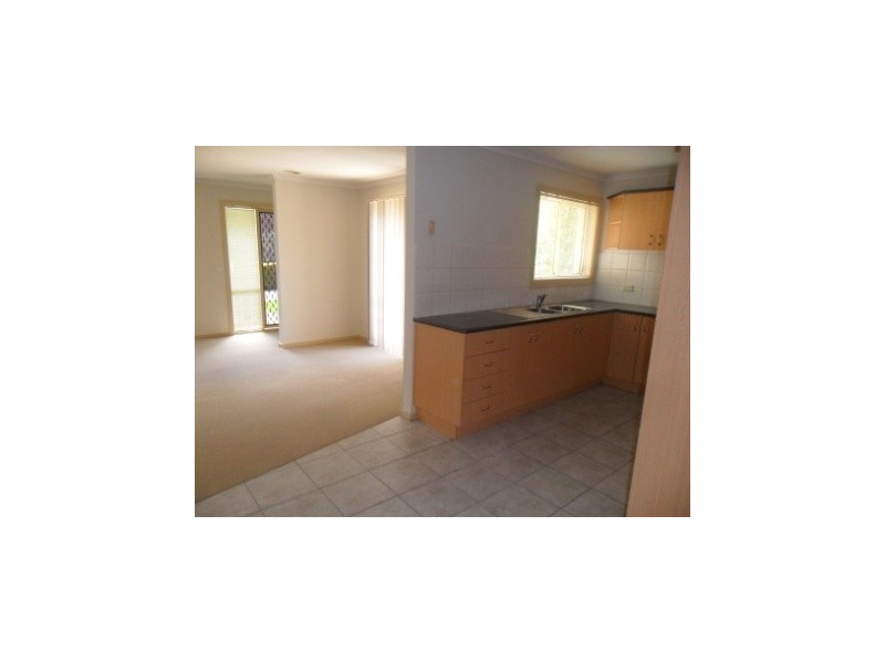 2/25 Stamford Crescent, Rowville VIC 3178