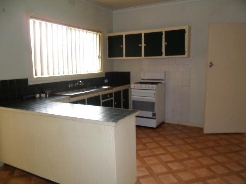 4 Willow Court, Narre Warren VIC 3805