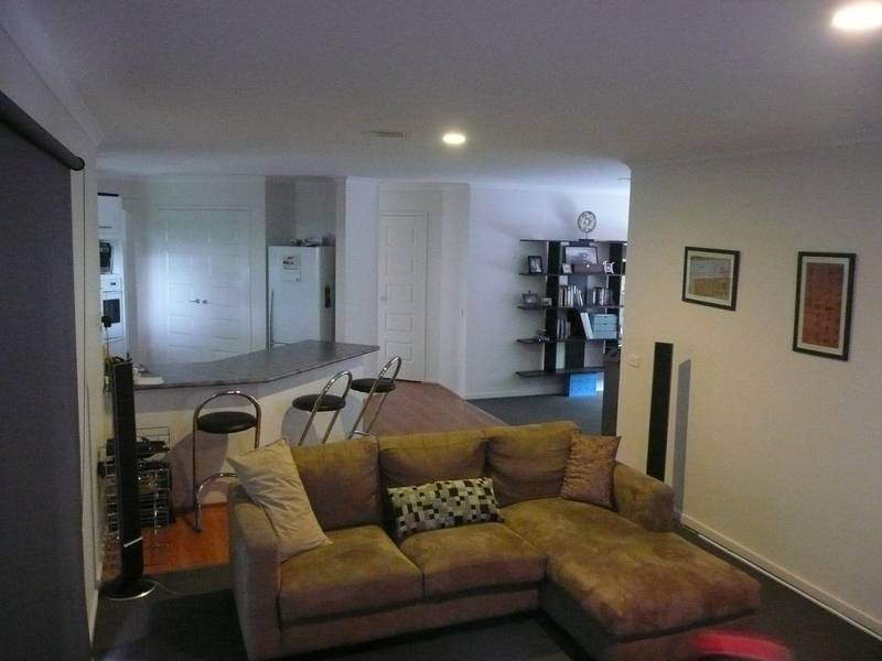 44 Yaldara Drive, Berwick VIC 3806