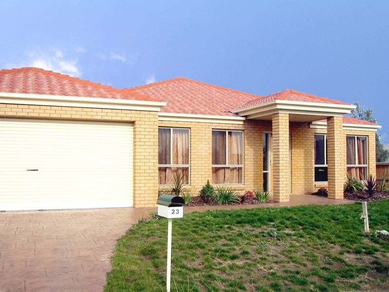 23 Ellesse Way, Berwick VIC 3806