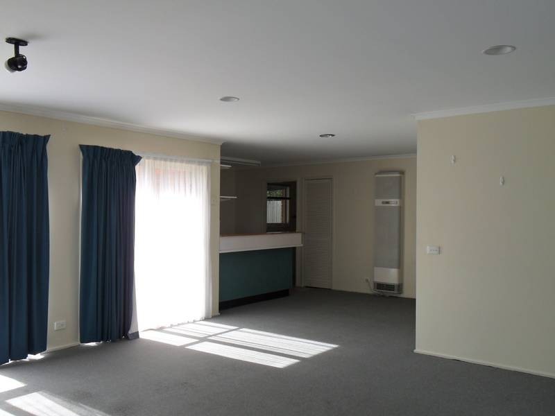 15 Peggie Court, Narre Warren VIC 3805