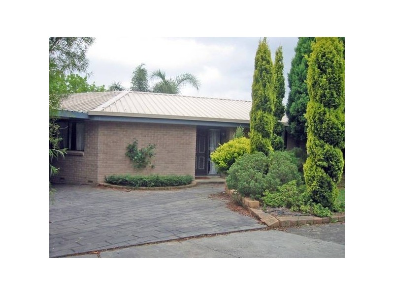 9 Fuchsia Court, Narre Warren VIC 3805