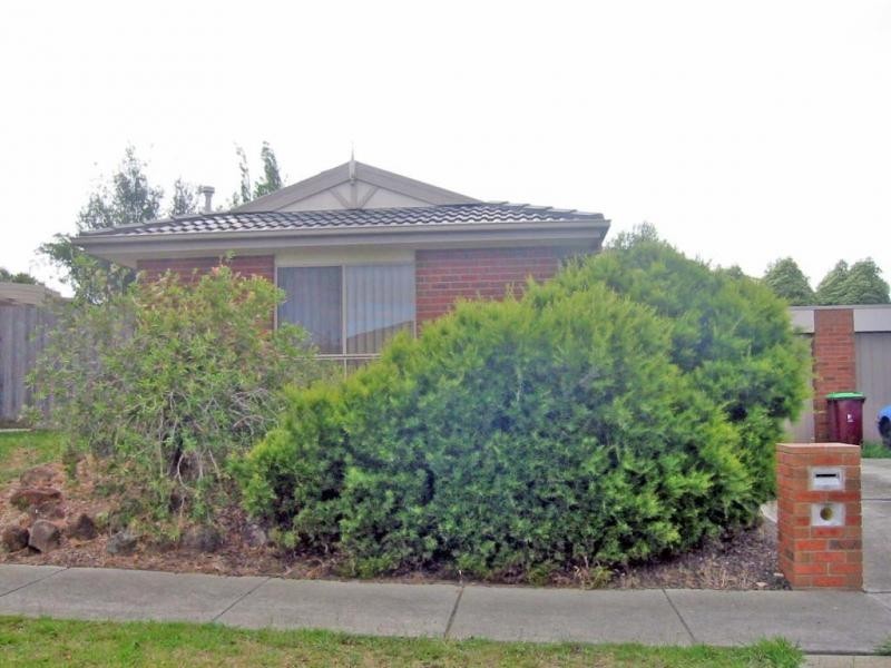 2/40 Pentland Drive, Narre Warren VIC 3805