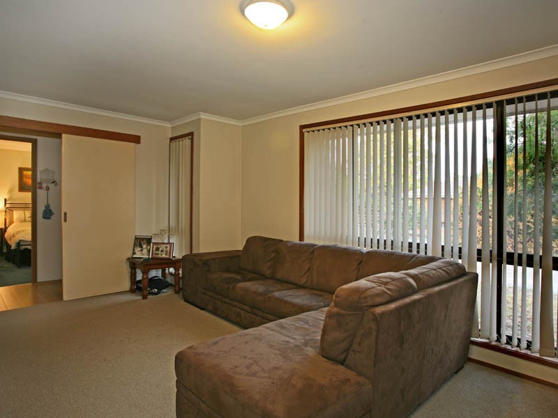 2/81 Princes Highway, Beaconsfield VIC 3807