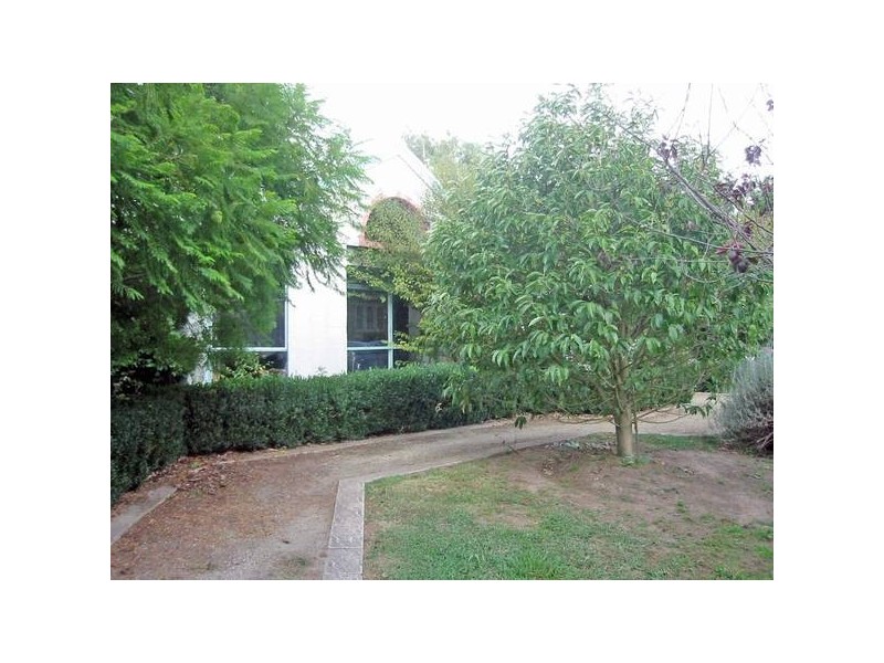 47-49 Caserta Drive, Berwick VIC 3806