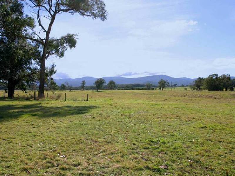 580 Ellis Road, Tonimbuk VIC 3815