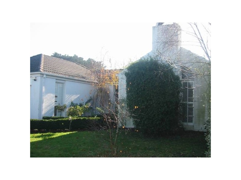 23 Kirkham Court, Berwick VIC 3806