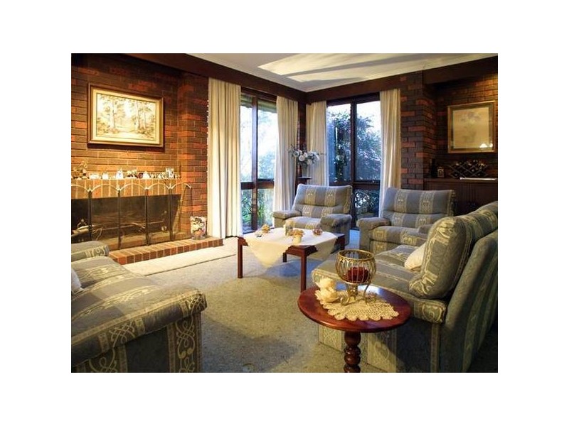 109 Bourkes Creek Road, Pakenham Upper VIC 3810