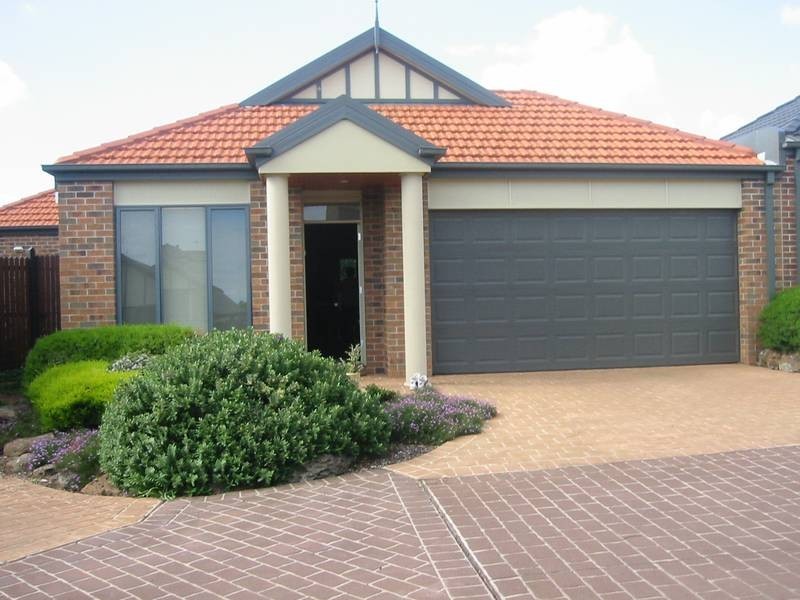 18/18-26 Marlesford Crescent, Berwick VIC 3806