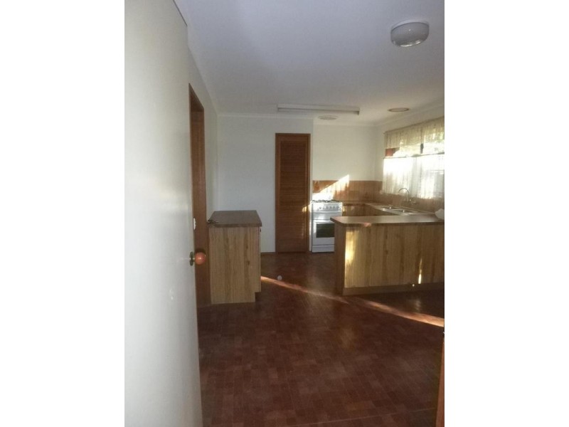 4/81 Princes Highway, Beaconsfield VIC 3807