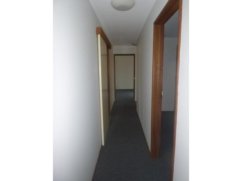 4/81 Princes Highway, Beaconsfield VIC 3807