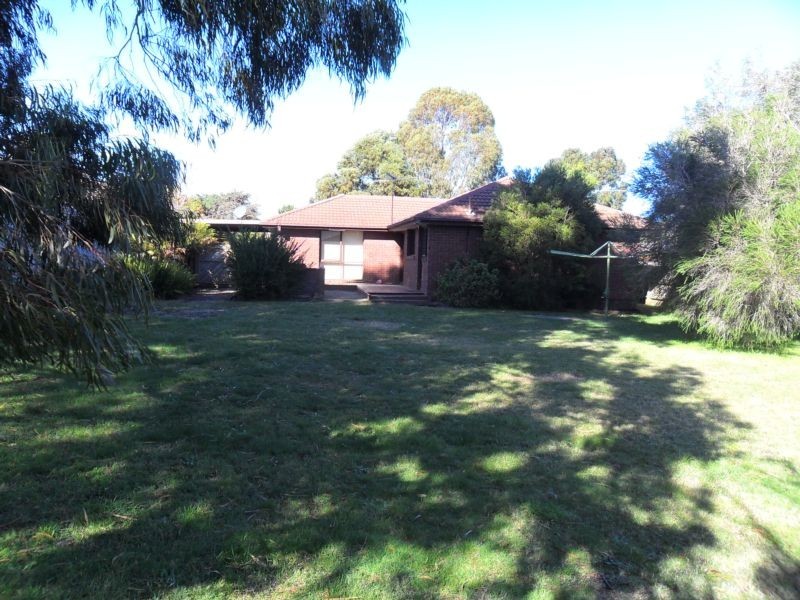 8 Kathleen Court, Beaconsfield VIC 3807