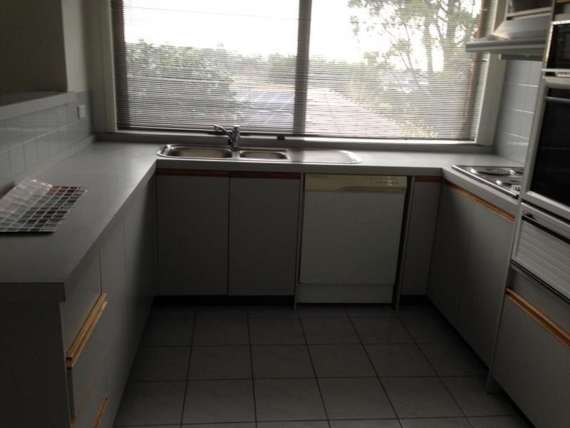 18 Rheanva Street, Berwick VIC 3806