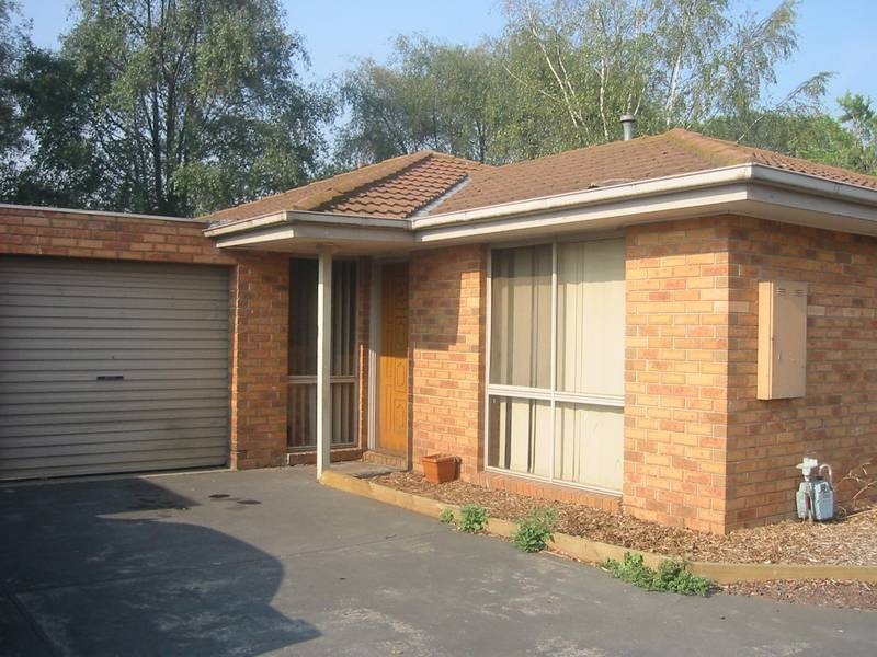 2/48 Stawell Street, Cranbourne VIC 3977