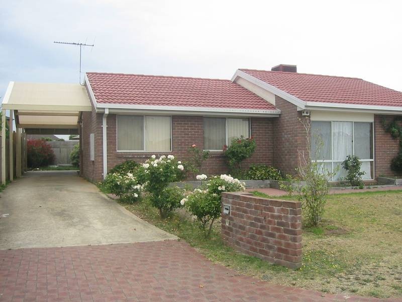 16 Carroll Court, Narre Warren VIC 3805