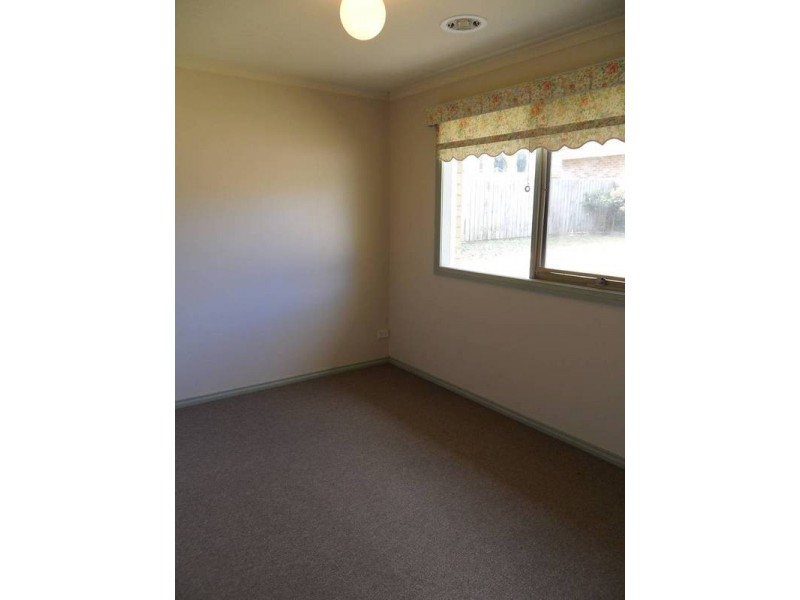 18 William Road, Berwick VIC 3806