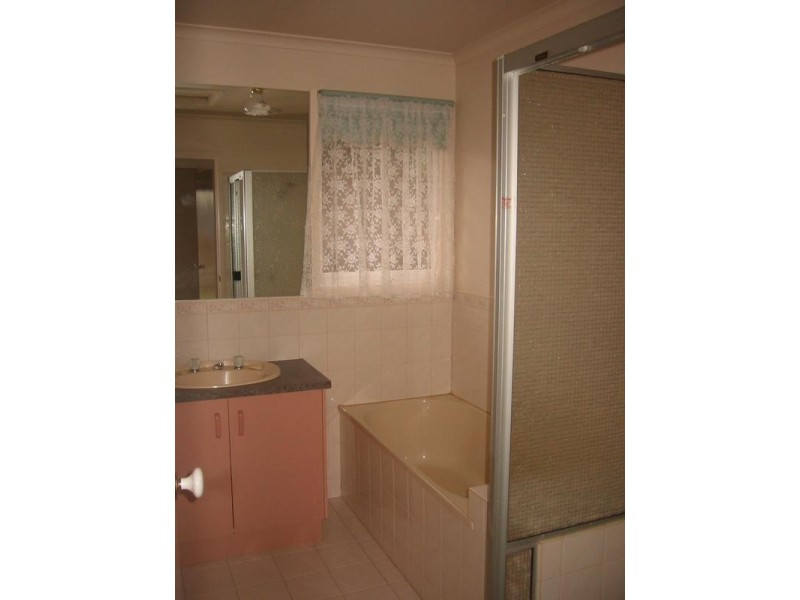 29 Sharpe Court, Berwick VIC 3806