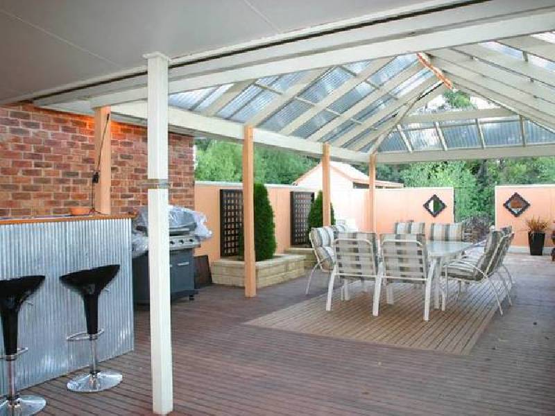 18 Reed Avenue, Beaconsfield Upper VIC 3808
