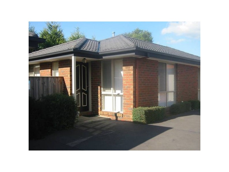 3/45-47 Bemersyde Drive, Berwick VIC 3806