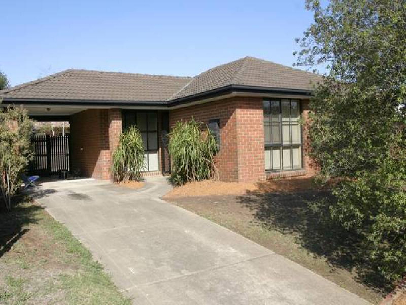 1 Marlesford Crescent, Berwick VIC 3806