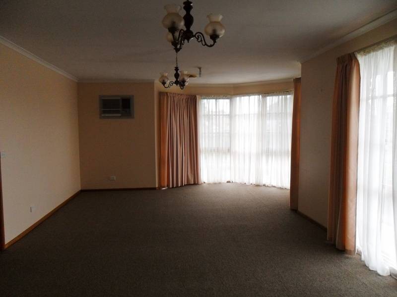 1 Malanda Court, Berwick VIC 3806